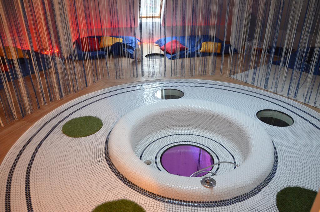 Art Tower Villa Vratimov Eksteriør bilde